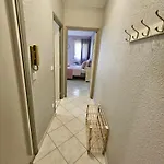Apartment Isola10 *